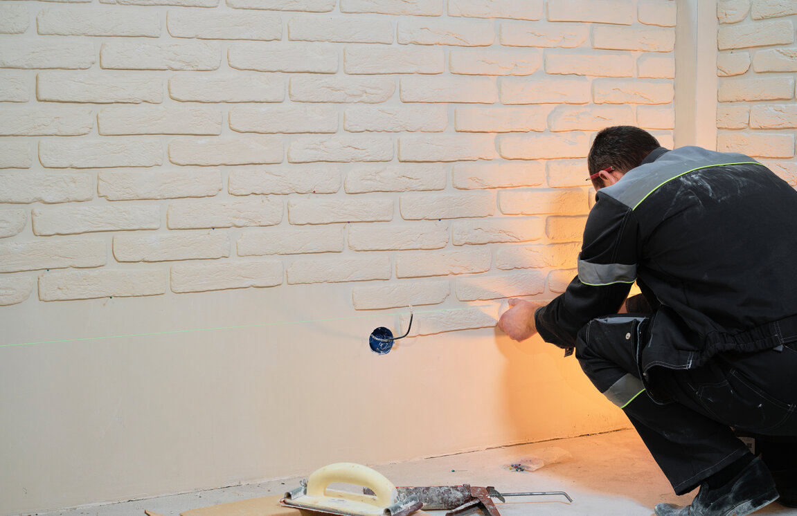 Finitions d’enduit sur plafond